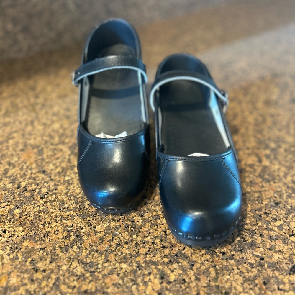 Classic Black Mary Jane Clogs for Women